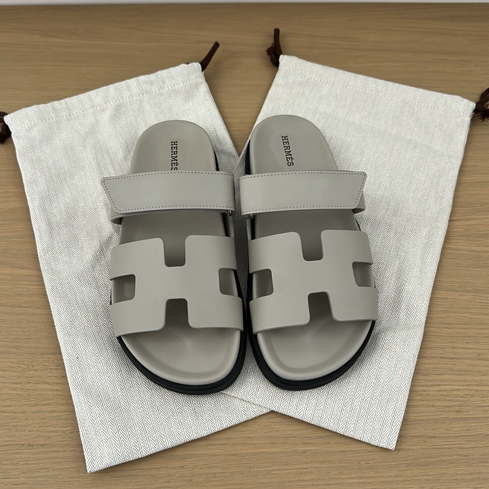 Hermes Chypre Sandals in Beige Esquisse size 38 - Picture 9 of 16